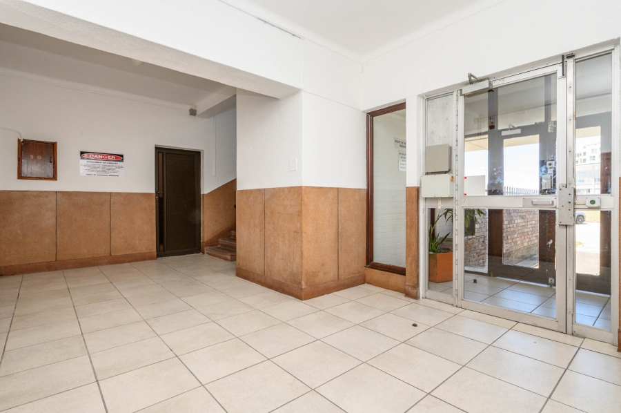 3 Bedroom Property for Sale in Summerstrand Eastern Cape